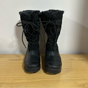 Cozy Black Quilted Winter Boots